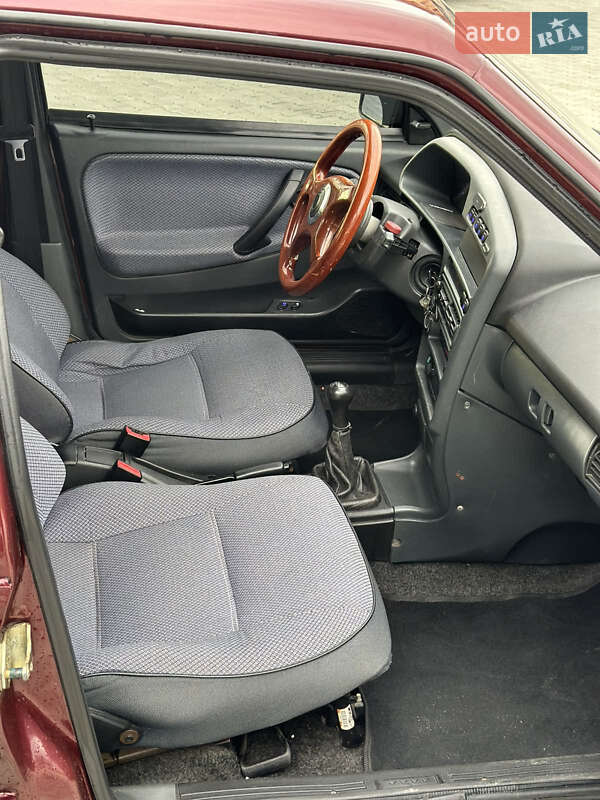 Седан ВАЗ / Lada 21099 2007 в Львові