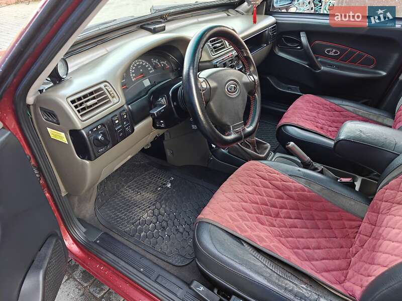 Седан ВАЗ / Lada 21099 1993 в Ивано-Франковске