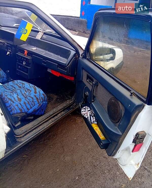 Седан ВАЗ / Lada 21099 1996 в Добровеличковке