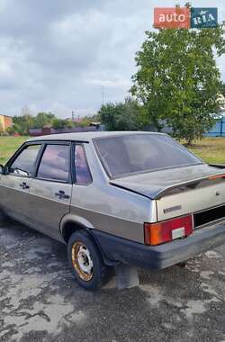 Седан ВАЗ 21099 2001 в 