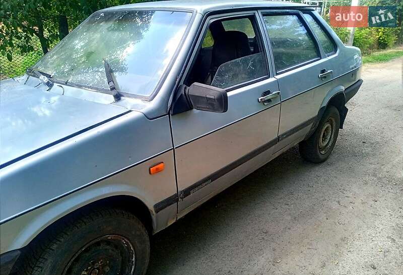 Седан ВАЗ / Lada 21099 2004 в Черкасах фото 5 Седан ВАЗ / Lada 21099 2004 в Черкасах