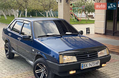 Седан ВАЗ 21099 2004 в  фото 3 Седан ВАЗ 21099 2004 в