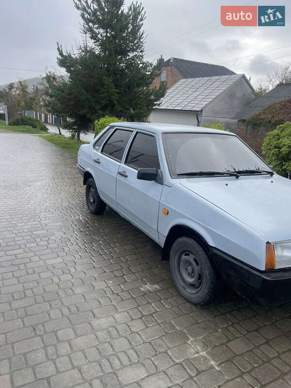 Седан ВАЗ / Lada 21099 2005 в Львове фото 4 Седан ВАЗ / Lada 21099 2005 в Львове