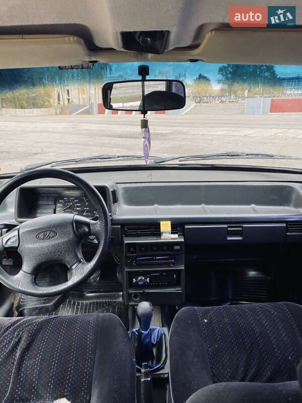Седан ВАЗ / Lada 21099 1998 в Валках