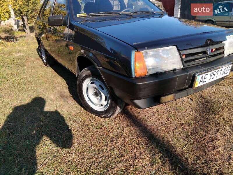 Седан ВАЗ / Lada 21099 2004 в Новомосковске фото 17 Седан ВАЗ / Lada 21099 2004 в Новомосковске