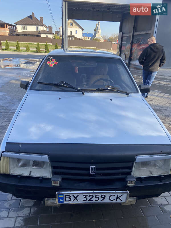 Седан ВАЗ / Lada 21099 2003 в Кам'янець-Подільському