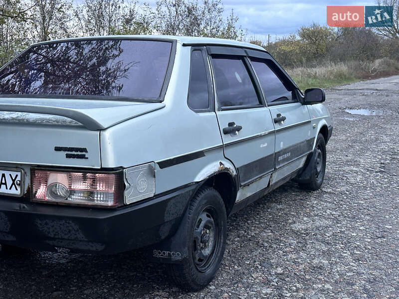 Седан ВАЗ / Lada 21099 2002 в Ромнах фото 13 Седан ВАЗ / Lada 21099 2002 в Ромнах