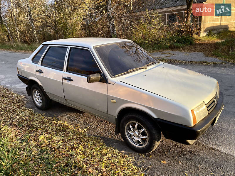 Седан ВАЗ / Lada 21099 2007 в Мирополе фото 3 Седан ВАЗ / Lada 21099 2007 в Мирополе