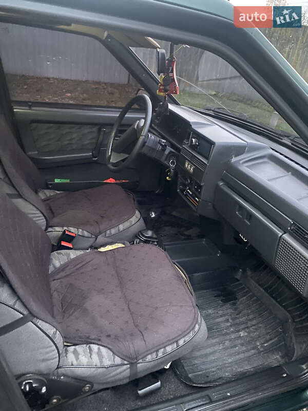 Седан ВАЗ / Lada 21099 2002 в Путивле фото 12 Седан ВАЗ / Lada 21099 2002 в Путивле