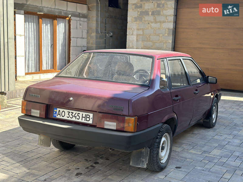 Седан ВАЗ / Lada 21099 1996 в Виноградові