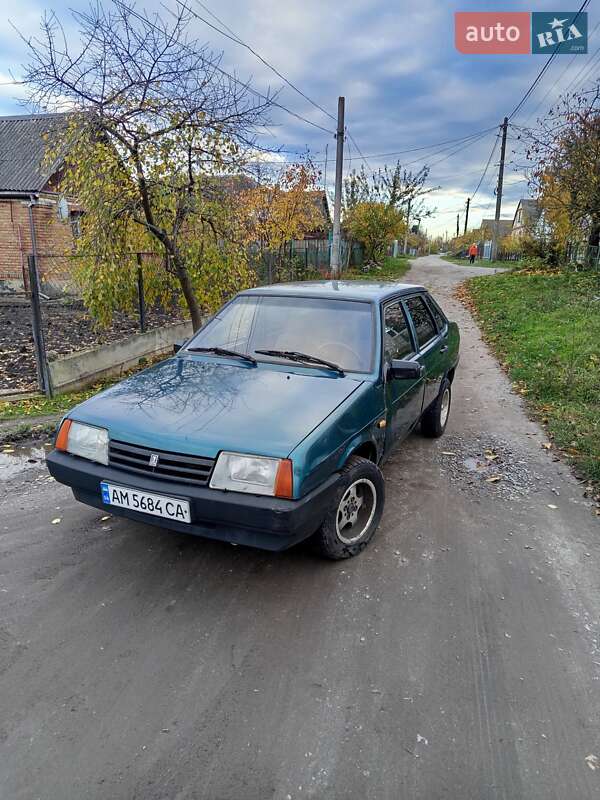 Седан ВАЗ / Lada 21099 2000 в Бердичеве фото Седан ВАЗ / Lada 21099 2000 в Бердичеве