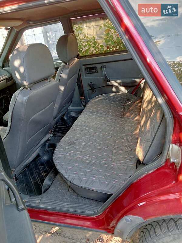 Седан ВАЗ / Lada 21099 1998 в Гайсину