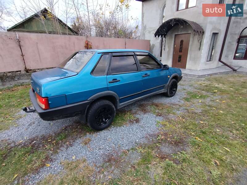 Седан ВАЗ / Lada 21099 1999 в Мирополе