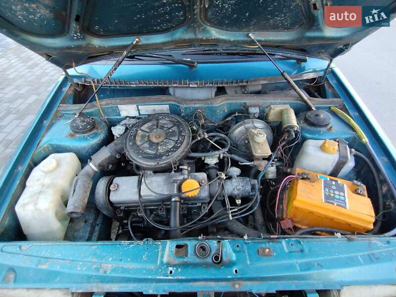 Седан ВАЗ / Lada 21099 1999 в Мирополе