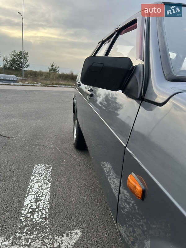 Седан ВАЗ / Lada 21099 2008 в Вараше