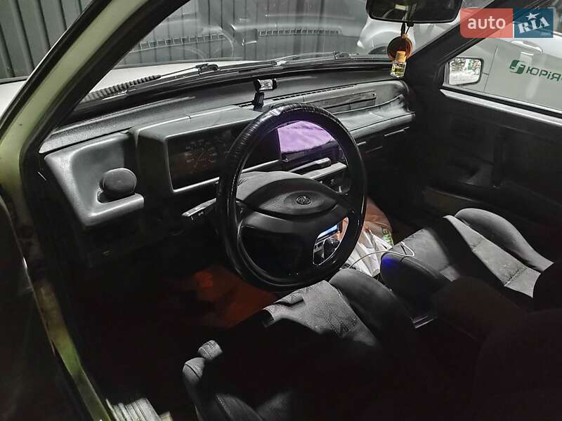 Седан ВАЗ / Lada 21099 1996 в Днепре