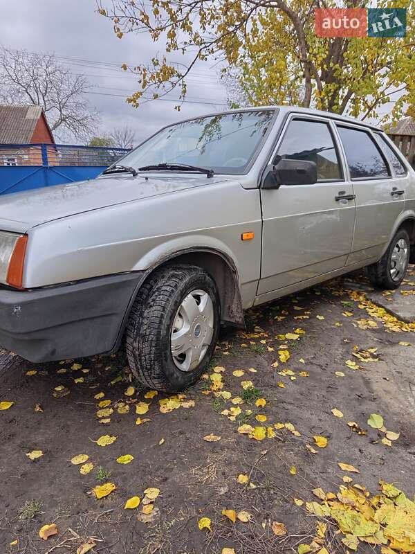 Седан ВАЗ / Lada 21099 2003 в Миргороді