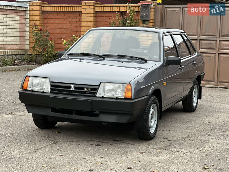 Седан ВАЗ / Lada 21099 2007 в Змиеве фото 3 Седан ВАЗ / Lada 21099 2007 в Змиеве