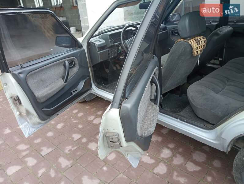 Седан ВАЗ / Lada 21099 2004 в Тернополе фото 8 Седан ВАЗ / Lada 21099 2004 в Тернополе