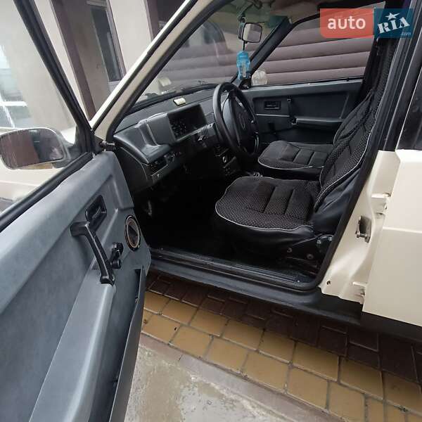 Седан ВАЗ / Lada 21099 1992 в Хмельницком