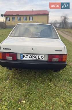 Седан ВАЗ 21099 2008 в Стрые