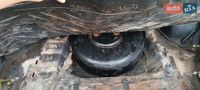 Седан ВАЗ / Lada 21099 2001 в Остроге фото 22 Седан ВАЗ / Lada 21099 2001 в Остроге