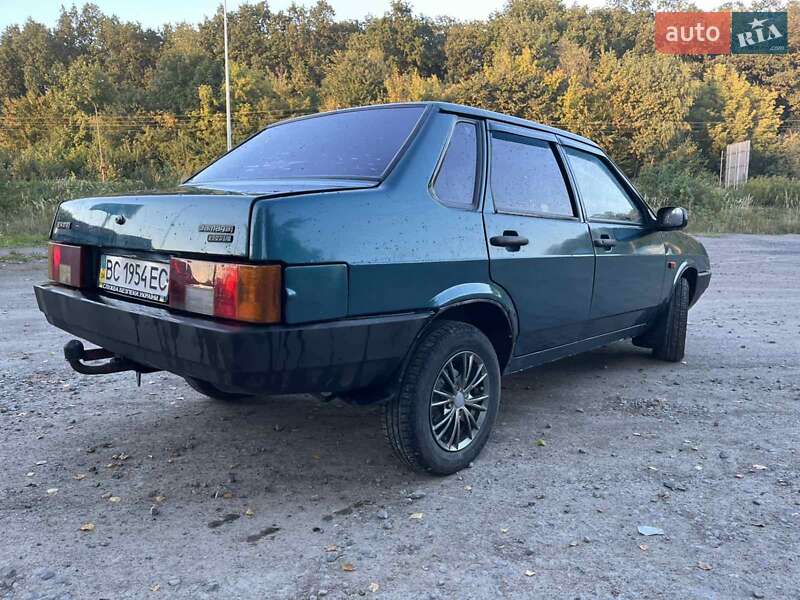 Седан ВАЗ / Lada 21099 2001 в Львове
