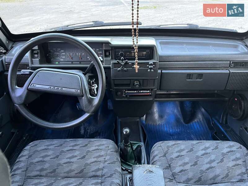 Седан ВАЗ / Lada 21099 2001 в Львове