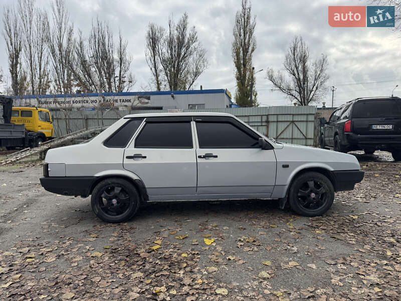 Седан ВАЗ / Lada 21099 2004 в Днепре фото 8 Седан ВАЗ / Lada 21099 2004 в Днепре