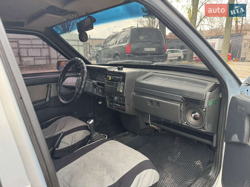 Седан ВАЗ / Lada 21099 2004 в Днепре фото 13 Седан ВАЗ / Lada 21099 2004 в Днепре