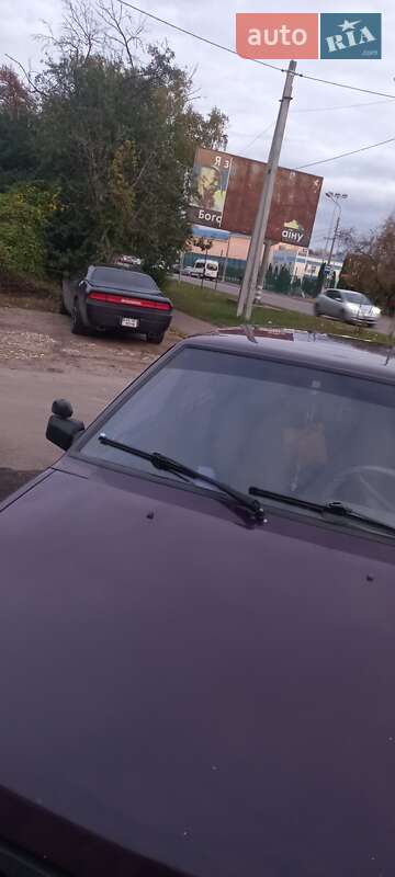 Седан ВАЗ / Lada 21099 2000 в Глухове