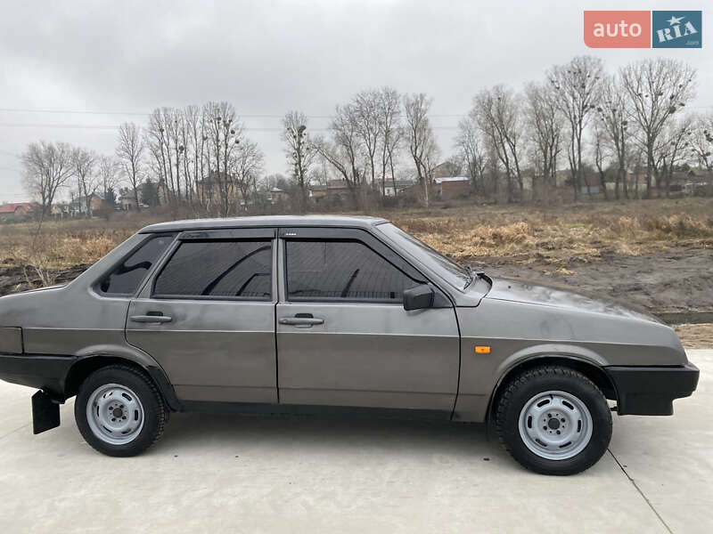 Седан ВАЗ / Lada 21099 2007 в Львові
