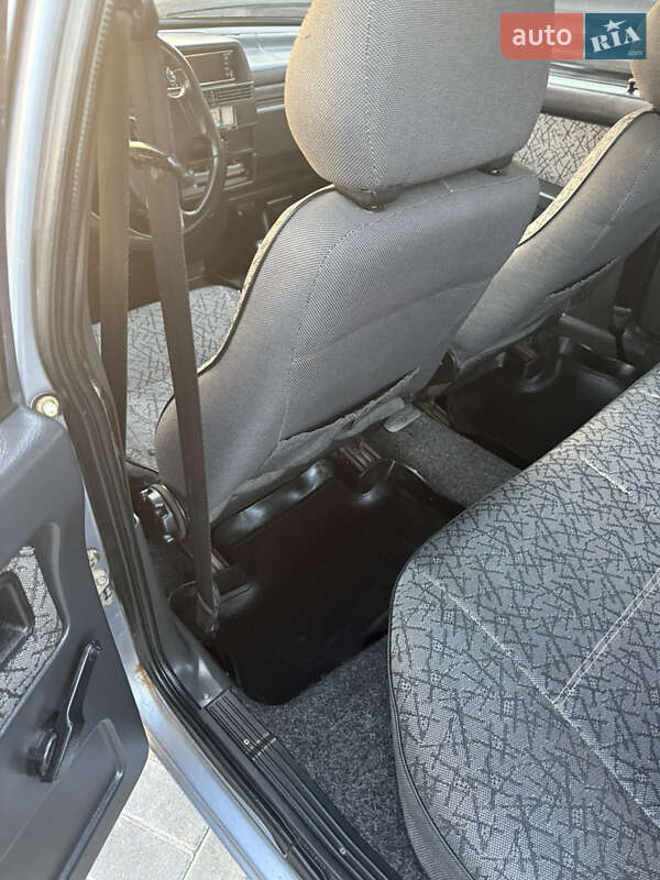 Седан ВАЗ / Lada 21099 2006 в Николаеве