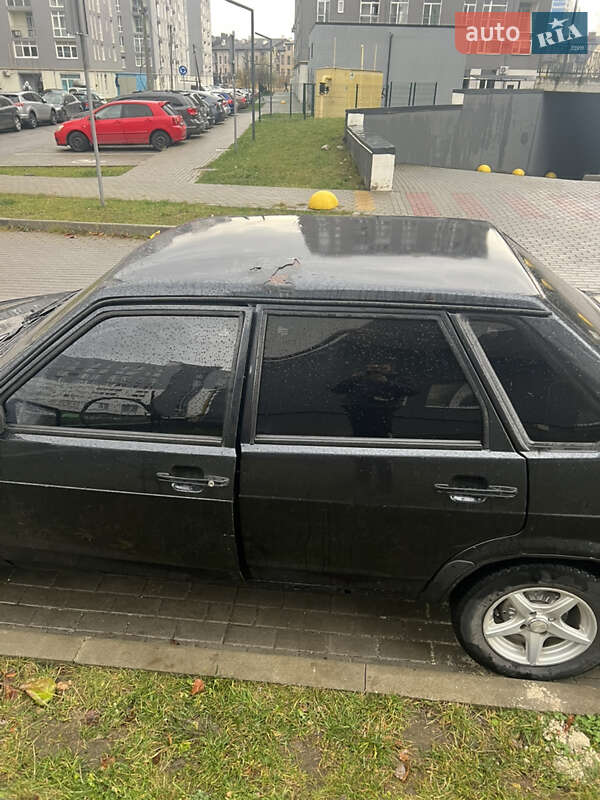 Седан ВАЗ / Lada 21099 2006 в Львове