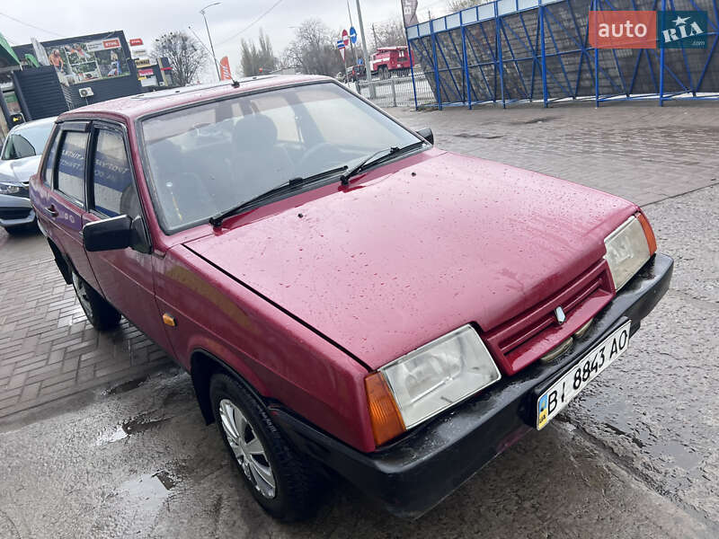 Седан ВАЗ / Lada 21099 1993 в Полтаве