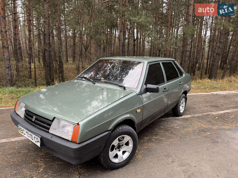 Седан ВАЗ / Lada 21099 2006 в Славуте