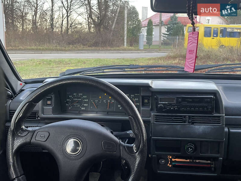 Седан ВАЗ / Lada 21099 2006 в Бориславе