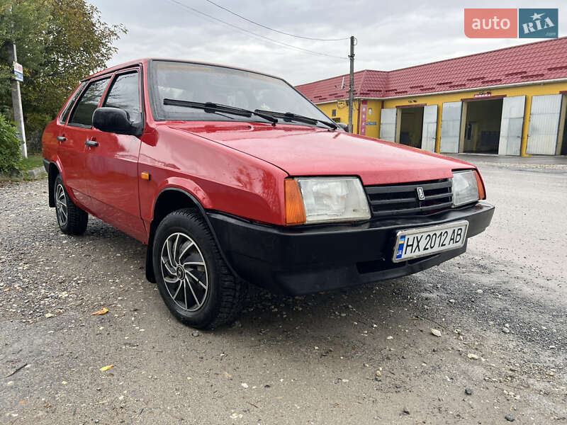 Седан ВАЗ / Lada 21099 1993 в Дунаївцях