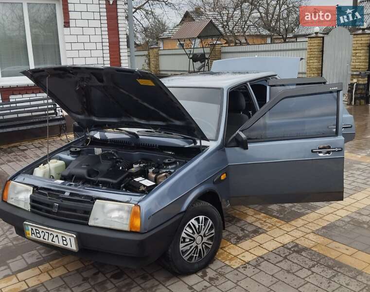 Седан ВАЗ / Lada 21099 2011 в Турбовом