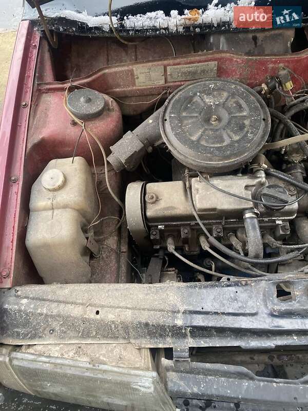 Седан ВАЗ / Lada 21099 1993 в Вараше