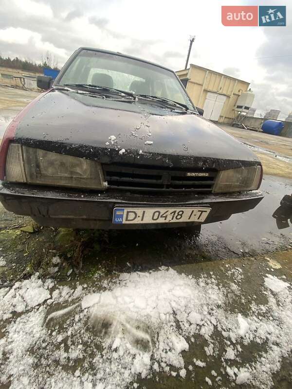 Седан ВАЗ / Lada 21099 1993 в Вараше