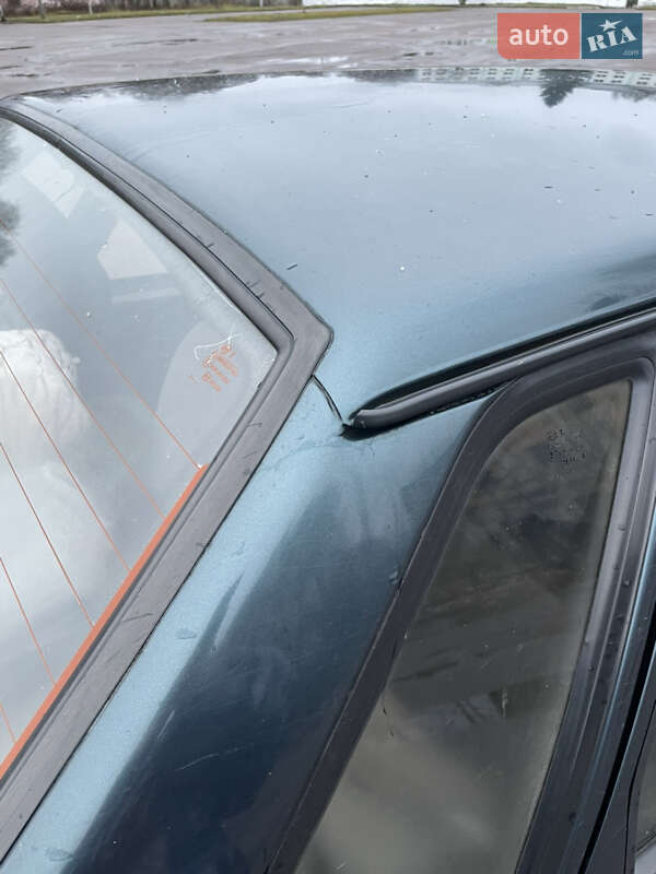 Седан ВАЗ / Lada 21099 2004 в Емильчине