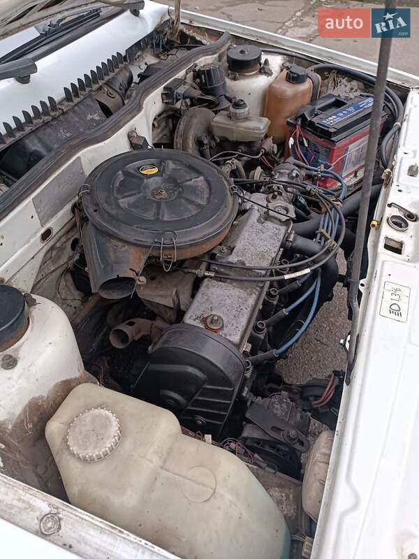Седан ВАЗ / Lada 21099 2001 в Києві
