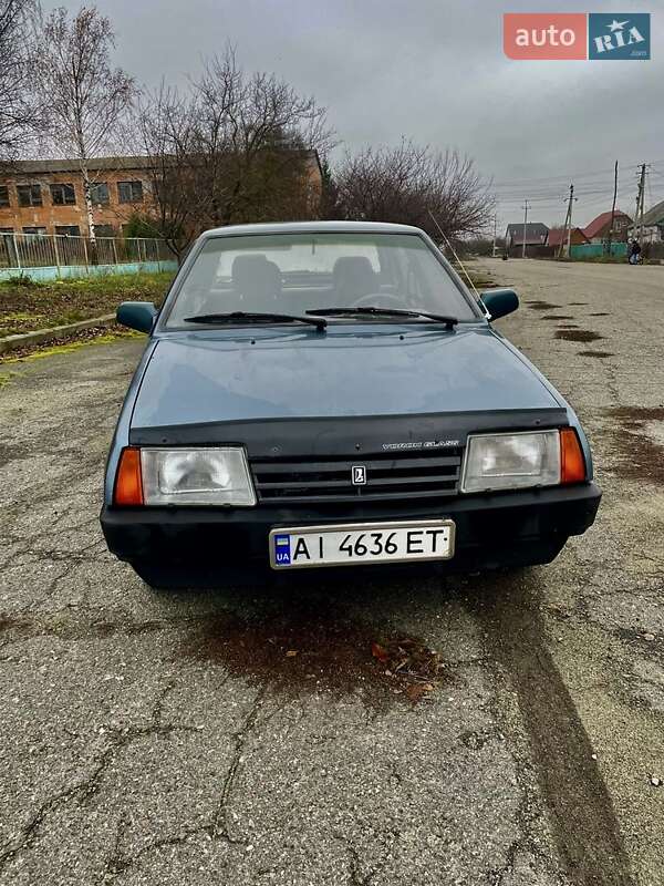 Седан ВАЗ / Lada 21099 2001 в Корсунь-Шевченківському