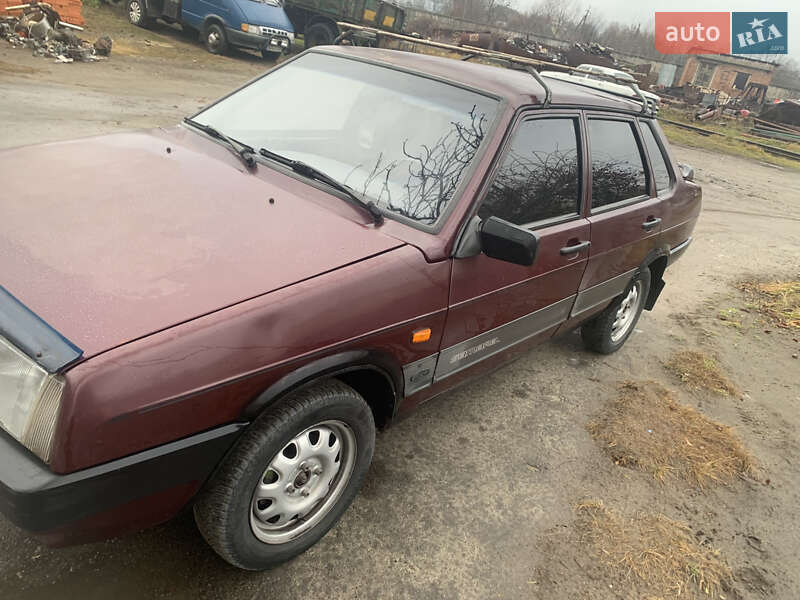 Седан ВАЗ / Lada 21099 2007 в Звягеле