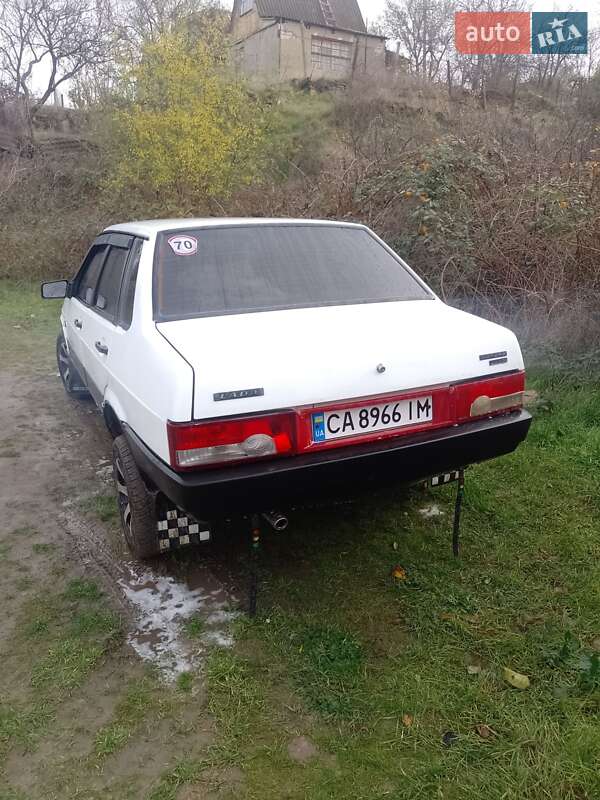 Седан ВАЗ / Lada 21099 1993 в Миколаєві