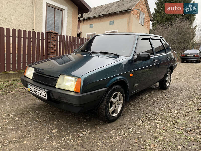 Седан ВАЗ / Lada 21099 2005 в Каменке-Бугской