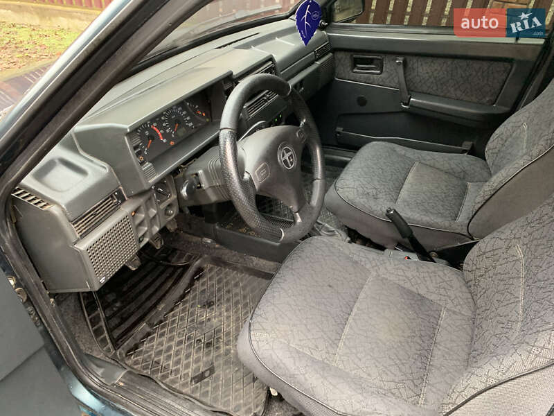 Седан ВАЗ / Lada 21099 2005 в Каменке-Бугской