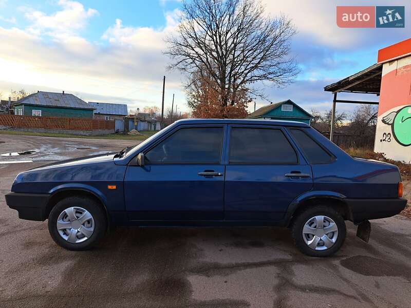 Седан ВАЗ / Lada 21099 2011 в Шостке