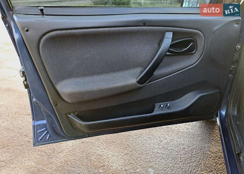 Седан ВАЗ / Lada 21099 2011 в Шостке